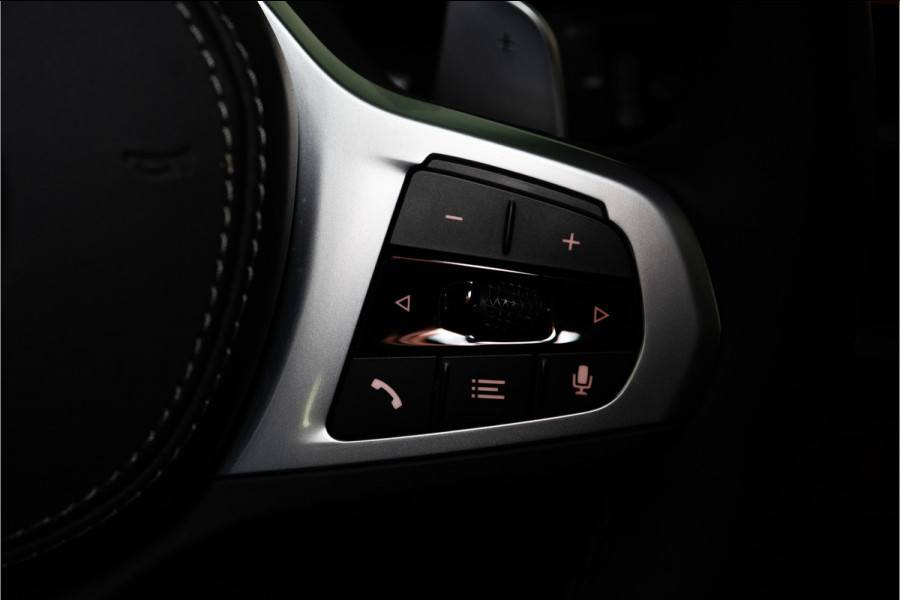BMW X5 xDrive50e M-Sport Pro 490PK | Harman/Kardon | Pano | Kuipstoelen | Glow | 360 | VOL! Fabrieksgarantie