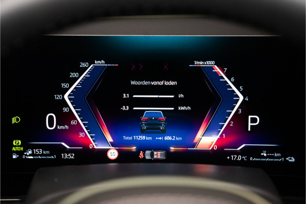 BMW X5 xDrive50e M-Sport Pro 490PK | Harman/Kardon | Pano | Kuipstoelen | Glow | 360 | VOL! Fabrieksgarantie
