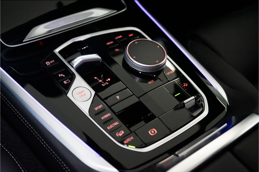 BMW X5 xDrive50e M-Sport Pro 490PK | Harman/Kardon | Pano | Kuipstoelen | Glow | 360 | VOL! Fabrieksgarantie
