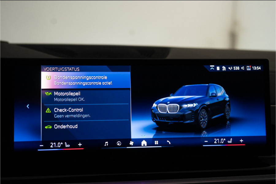 BMW X5 xDrive50e M-Sport Pro 490PK | Harman/Kardon | Pano | Kuipstoelen | Glow | 360 | VOL! Fabrieksgarantie