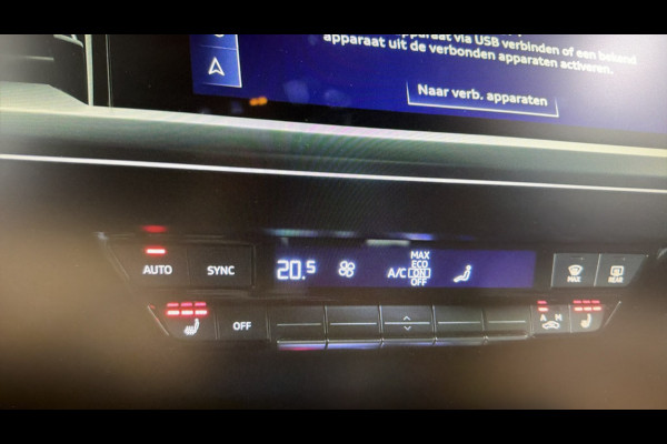 Audi Q4 e-tron BWJ 2022 | 35 Launch edition Advanced 55 kWh | SPORTSTOELEN | CARPLAY | CLIMA | STOELVERW | CAMERA A | PDC 2X | LICHTMETAAL |