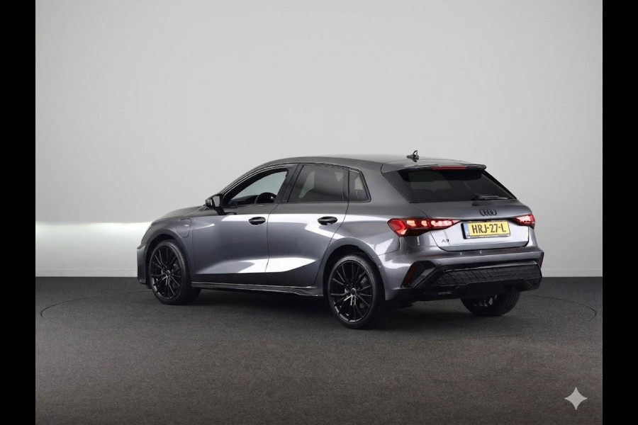 Audi A3 Sportback 40 TFSI e S edition 204pk S-tronic | Private Lease € 656,00 per maand*  Verlengde garantie | Navigatie | Parkeersensoren (Park assist) | Adaptieve cruise control | Stoelverwarming | S-Line |