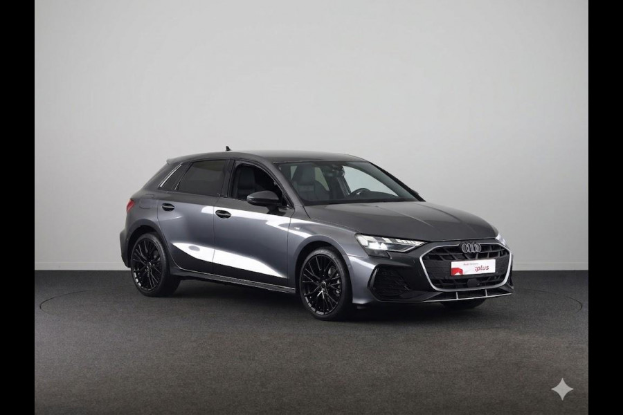 Audi A3 Sportback 40 TFSI e S edition 204pk S-tronic | Private Lease € 656,00 per maand*  Verlengde garantie | Navigatie | Parkeersensoren (Park assist) | Adaptieve cruise control | Stoelverwarming | S-Line |