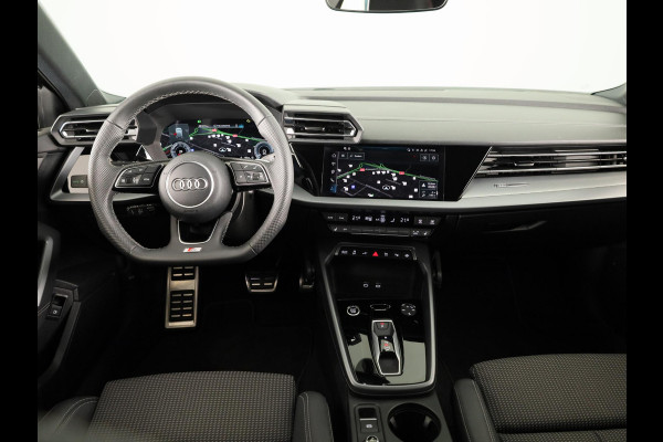 Audi A3 Sportback 40 TFSI e S edition 204pk S-tronic | Private Lease € 656,00 per maand*  Verlengde garantie | Navigatie | Parkeersensoren (Park assist) | Adaptieve cruise control | Stoelverwarming | S-Line |