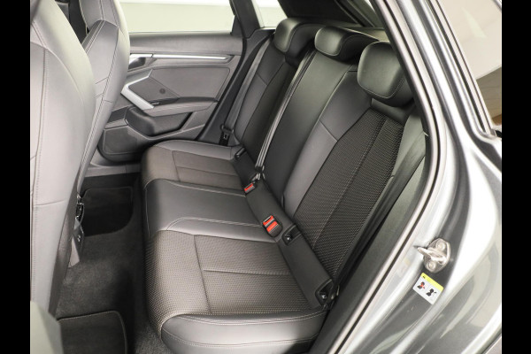 Audi A3 Sportback 40 TFSI e S edition 204pk S-tronic | Private Lease € 656,00 per maand*  Verlengde garantie | Navigatie | Parkeersensoren (Park assist) | Adaptieve cruise control | Stoelverwarming | S-Line |