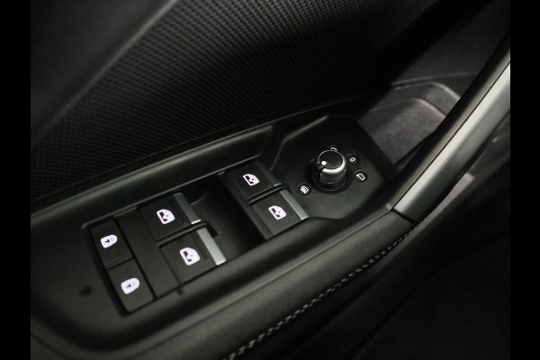 Audi A3 Sportback 40 TFSI e S edition 204pk S-tronic | Private Lease € 656,00 per maand*  Verlengde garantie | Navigatie | Parkeersensoren (Park assist) | Adaptieve cruise control | Stoelverwarming | S-Line |