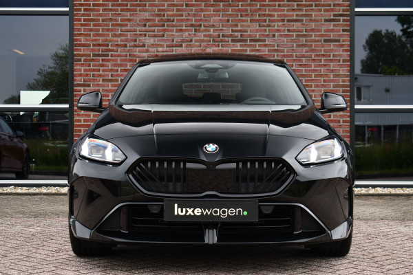 BMW 1-serie 120 M-Sport Pano ACC 360 HUD Massage H/K 19inch El-Klep