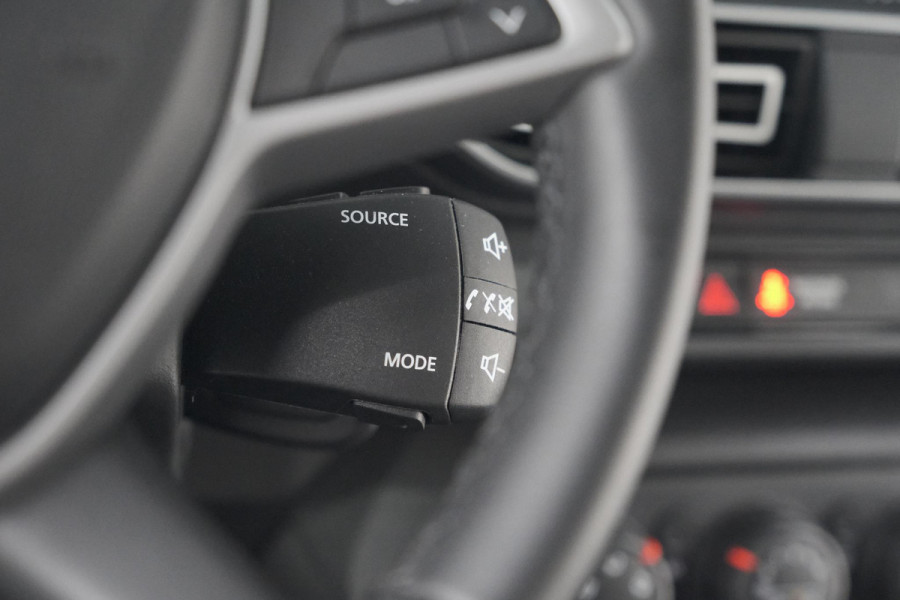 Dacia Sandero TCe 90 CVT Expression | AUTOMAAT | Parkeersensoren | Apple Carplay | Cruise Control