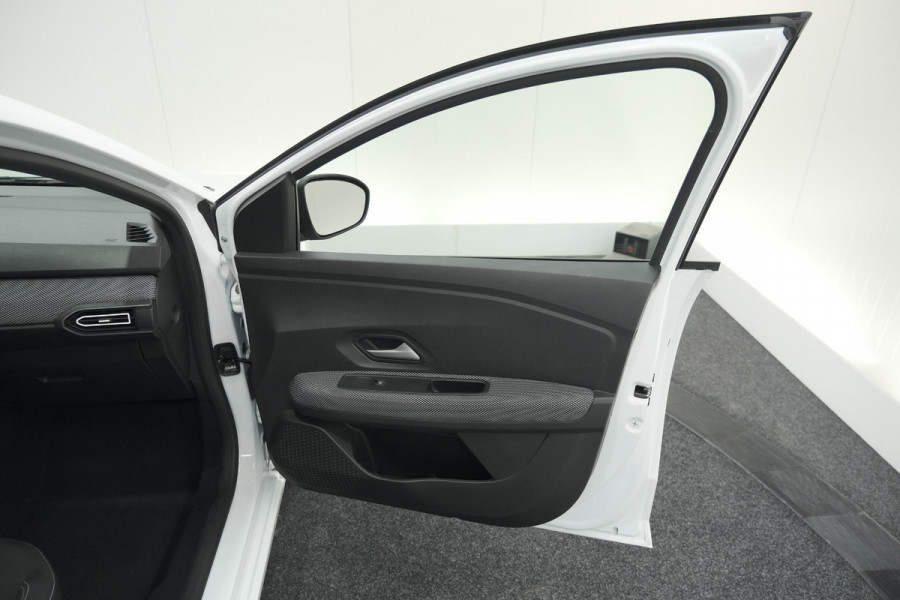 Dacia Sandero TCe 90 CVT Expression | AUTOMAAT | Parkeersensoren | Apple Carplay | Cruise Control
