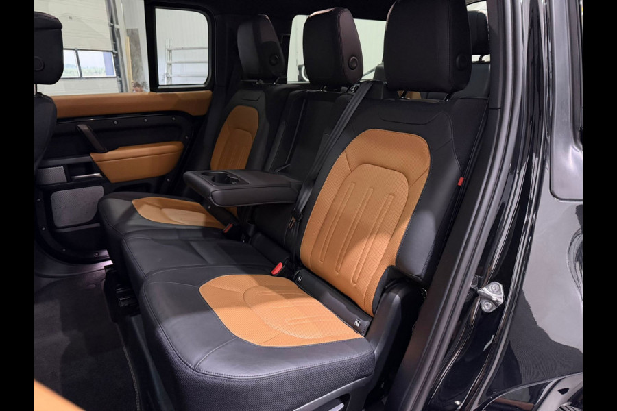 Land Rover Defender 130 3.0 P400 130 X 8p / Pano / Meridian / Stoelventilatie