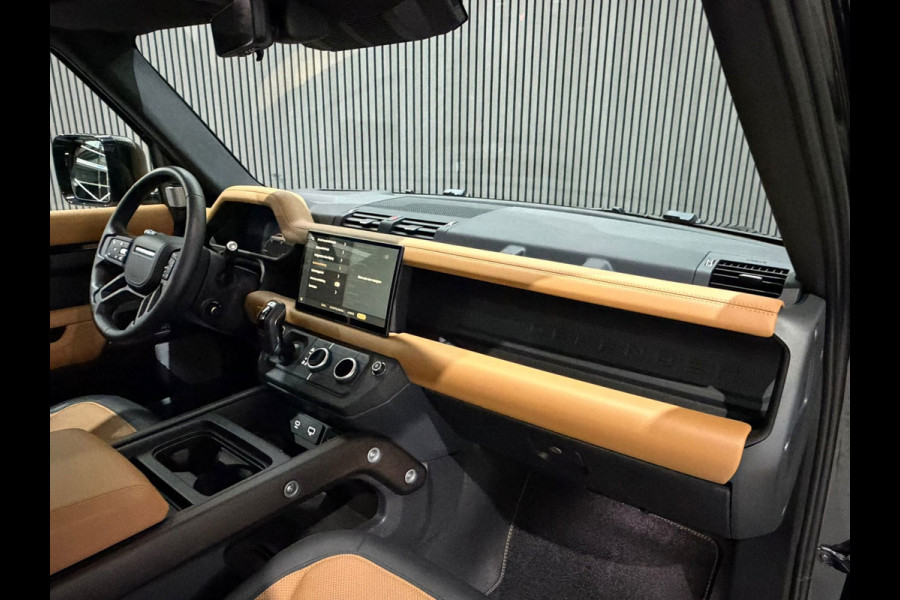 Land Rover Defender 130 3.0 P400 130 X 8p / Pano / Meridian / Stoelventilatie