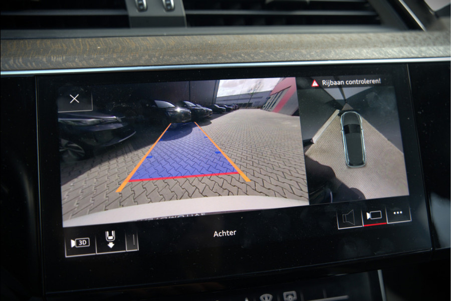 Audi e-tron e-tron 55 quattro advanced Pro Line Plus 95 kWh | Panoramadak | Bang & Olufsen | Stoelkoeling | Stoelverwarming | Massage | Head-Up Display | 360 Camera | Matrix LED | Luchtvering | Memory Seats | Elektrisch Verstelbare Stoelen |