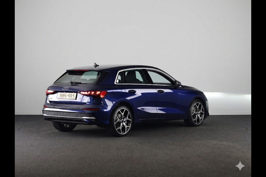 Audi A3 Sportback 40 TFSI e Advanced edition 204PK | Private lease € 601,00 per maand* |Adaptieve cruise controle | Sportstoelen Apple carplay /-  Android auto