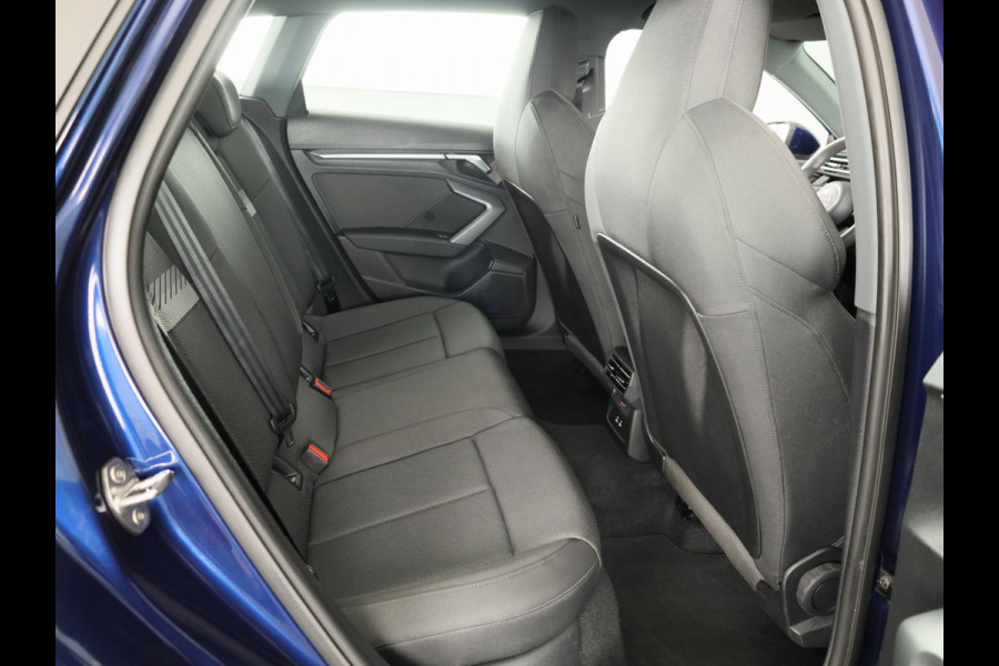 Audi A3 Sportback 40 TFSI e Advanced edition 204PK | Private lease € 601,00 per maand* |Adaptieve cruise controle | Sportstoelen Apple carplay /-  Android auto