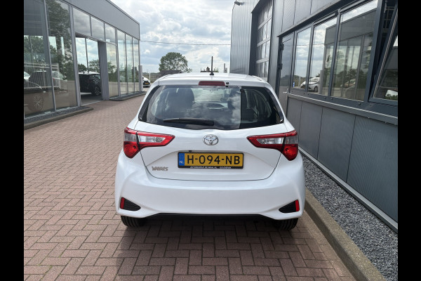 Toyota Yaris 1.5 VVT-i Active Automaat 5-drs. CAMERA/MEDIA/CRUISE/CLIMA