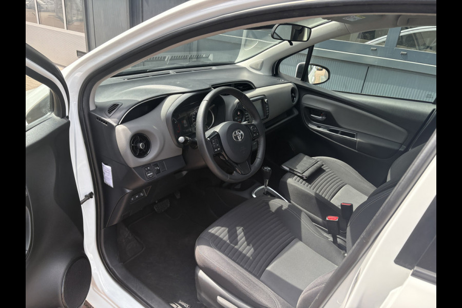 Toyota Yaris 1.5 VVT-i Active Automaat 5-drs. CAMERA/MEDIA/CRUISE/CLIMA