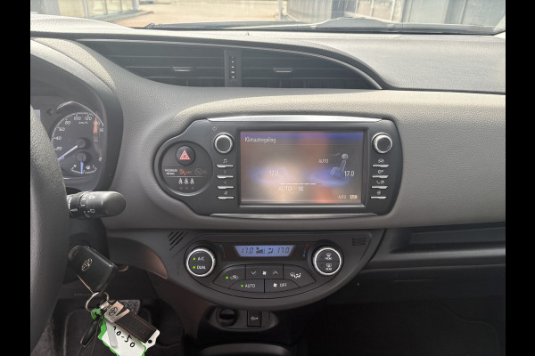Toyota Yaris 1.5 VVT-i Active Automaat 5-drs. CAMERA/MEDIA/CRUISE/CLIMA