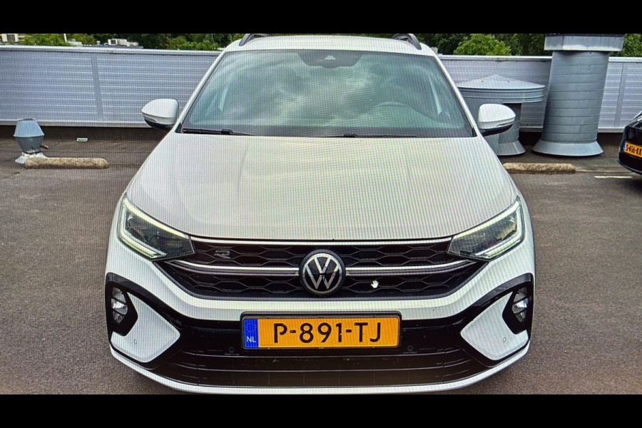Volkswagen Taigo BWJ 2022 | 1.0 TSI R-Line Business AUTOMAAT | CAMERA A | VIRT. COCKPIT | PDC 2X | DONKER GLAS | 18'' LMV | CLIMA | NAVI |