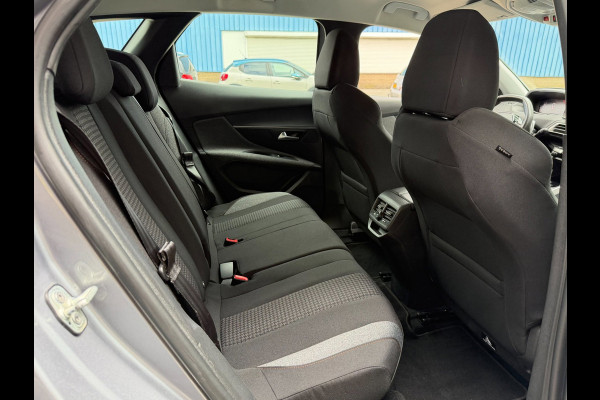 Peugeot 3008 1.2 PureTech Active Pack Business - Navigatie / Apple CarPlay I Airco I Camera & PDC I LED I Dealer onderhouden