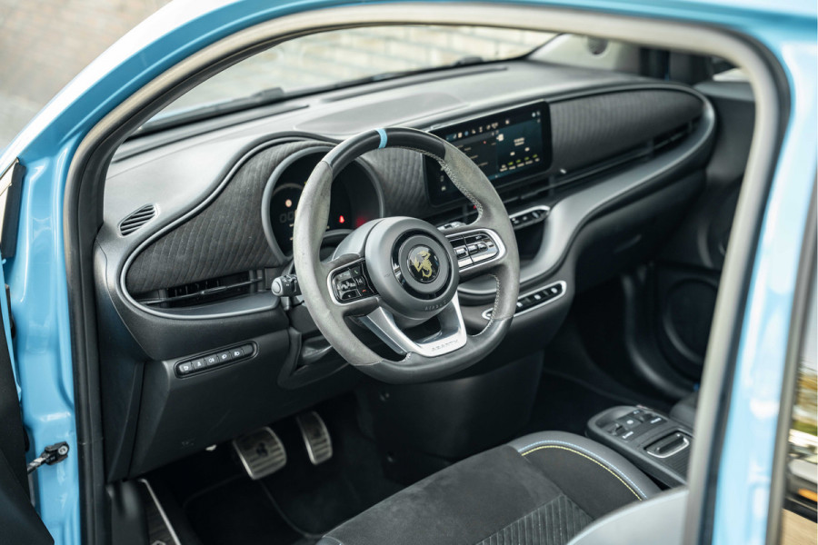 Abarth 500 C Scorpionissima | 42 kWh