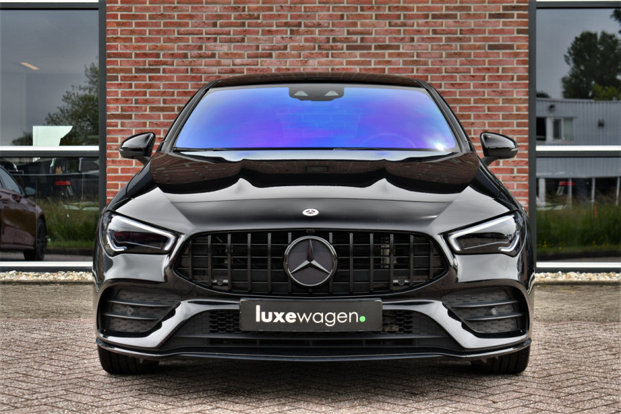 Mercedes-Benz CLA-Klasse 220 AMG 45 Look Pano Night 19inch Sportuilaat