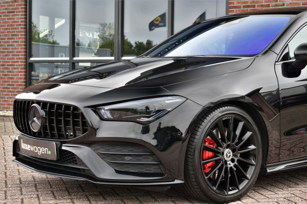 Mercedes-Benz CLA-Klasse 220 AMG 45 Look Pano Night 19inch Sportuilaat
