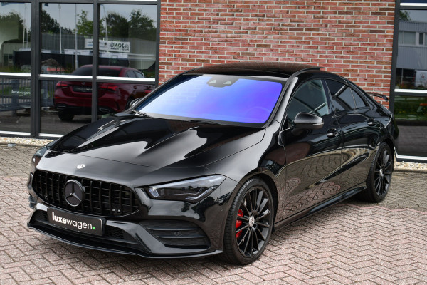 Mercedes-Benz CLA-Klasse 220 AMG 45 Look Pano Night 19inch Sportuilaat