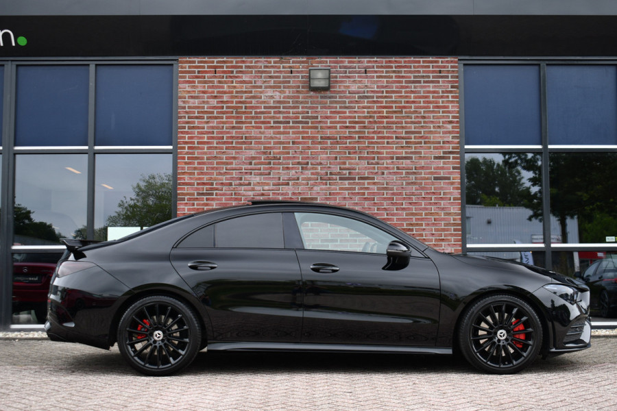 Mercedes-Benz CLA-Klasse 220 AMG 45 Look Pano Night 19inch Sportuilaat