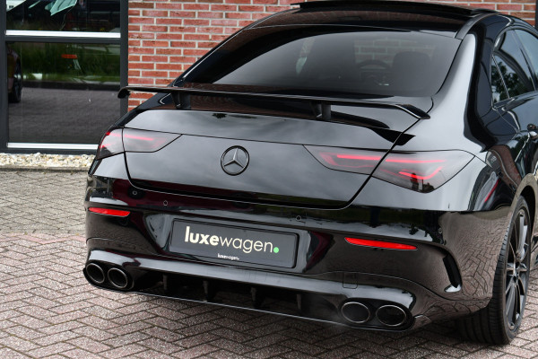 Mercedes-Benz CLA-Klasse 220 AMG 45 Look Pano Night 19inch Sportuilaat