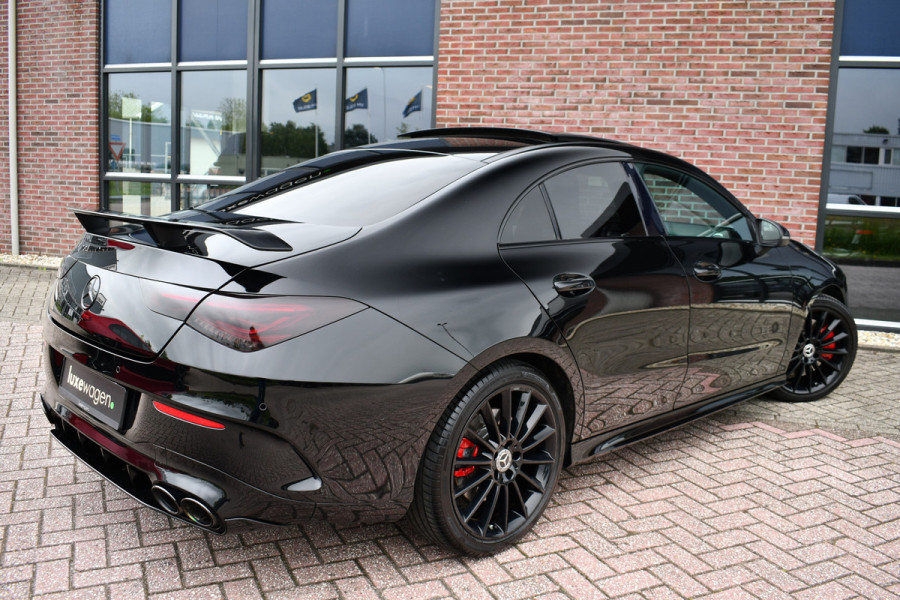 Mercedes-Benz CLA-Klasse 220 AMG 45 Look Pano Night 19inch Sportuilaat