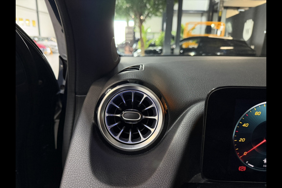 Mercedes-Benz GLA 250 e AMG Line|Plug-in Hybrid|360° Camera|Memory Stoelen|MBUX|Adaptieve Cruise|Elek. Achterklep|Rijklaar