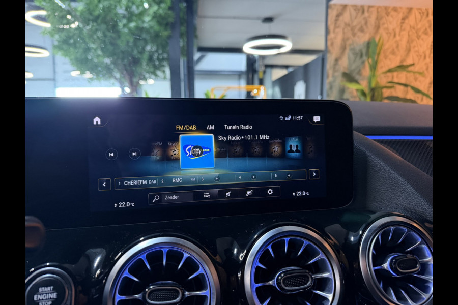 Mercedes-Benz GLA 250 e AMG Line|Plug-in Hybrid|360° Camera|Memory Stoelen|MBUX|Adaptieve Cruise|Elek. Achterklep|Rijklaar