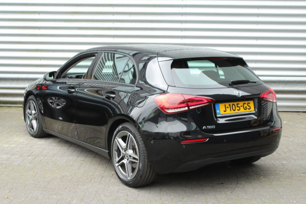 Mercedes-Benz A-Klasse 180 136pk Business Solution AUTOMAAT Widescreen 18"AMG LMV