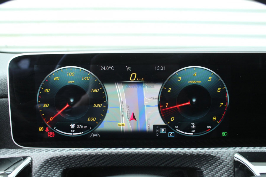 Mercedes-Benz A-Klasse 180 136pk Business Solution AUTOMAAT Widescreen 18"AMG LMV