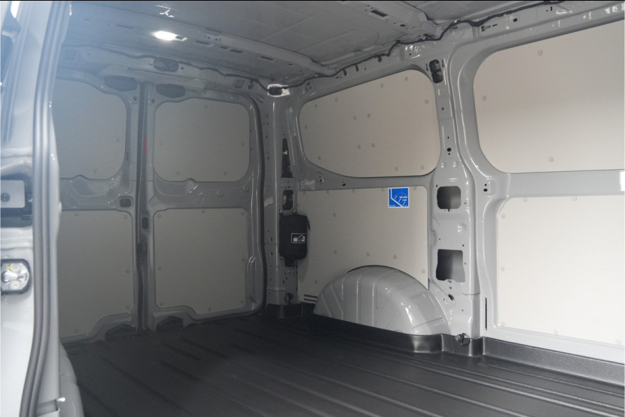 Ford E-Transit Custom 320 L1H1 Limited 71 kWh 218pk - Stoel + Stoel - Keyless - Stoelverwarming - Camera - Carplay - Rijklaar