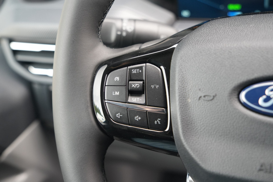 Ford E-Transit Custom 320 L1H1 Limited 71 kWh 218pk - Stoel + Stoel - Keyless - Stoelverwarming - Camera - Carplay - Rijklaar