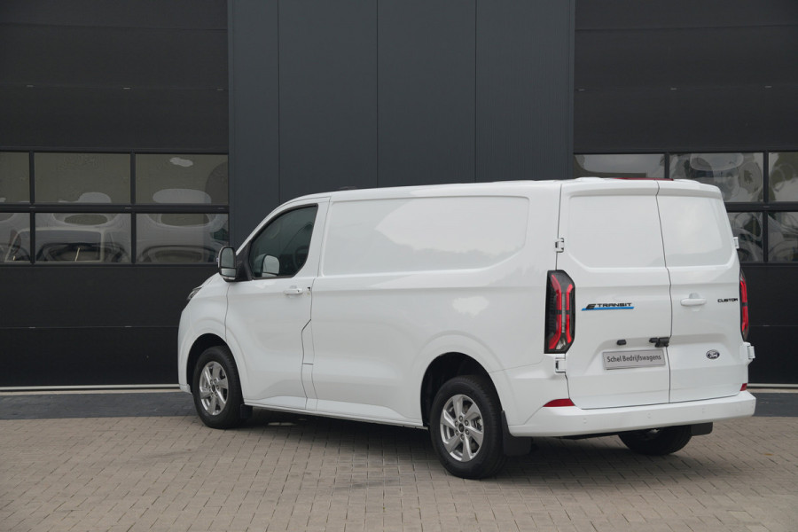 Ford E-Transit Custom 320 L1H1 Limited 71 kWh 218pk - Keyless - Stoelverwarming - Camera - Carplay - Rijklaar