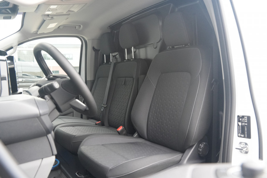 Ford E-Transit Custom 320 L1H1 Limited 71 kWh 218pk - Keyless - Stoelverwarming - Camera - Carplay - Rijklaar