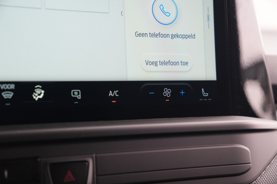 Ford E-Transit Custom 320 L1H1 Limited 71 kWh 218pk - Stoel + Stoel - Keyless - Stoelverwarming - Camera - Carplay - Rijklaar