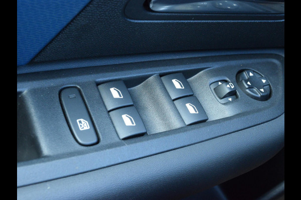 Citroën Ë-C4 You 50 kWh | SOH 93.2% | PARKEERSENSOREN MET CAMERA | CLIMATE CONTROL | SCHUIF-KANTELDAK