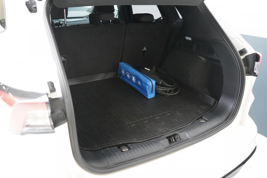 Ford Kuga 2.5 PHEV ST-Line | SoH 75% | Blind spot | Navigatie | Adaptive cruise | Camera | Apple Carplay | Keyless | Stoelverwarming