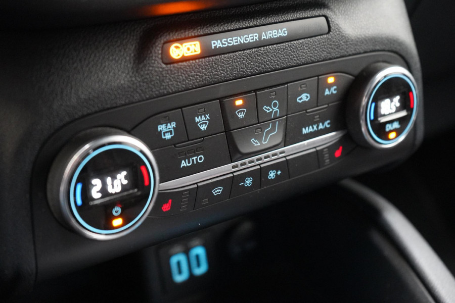 Ford Kuga 2.5 PHEV ST-Line | SoH 75% | Blind spot | Navigatie | Adaptive cruise | Camera | Apple Carplay | Keyless | Stoelverwarming