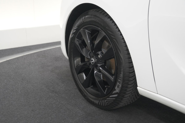 Opel ADAM 1.0 Turbo Jam Favourite | Allseason Banden | Bluetooth Radio | Cruise Control | 16 Inch Lichtmetalen Velgen