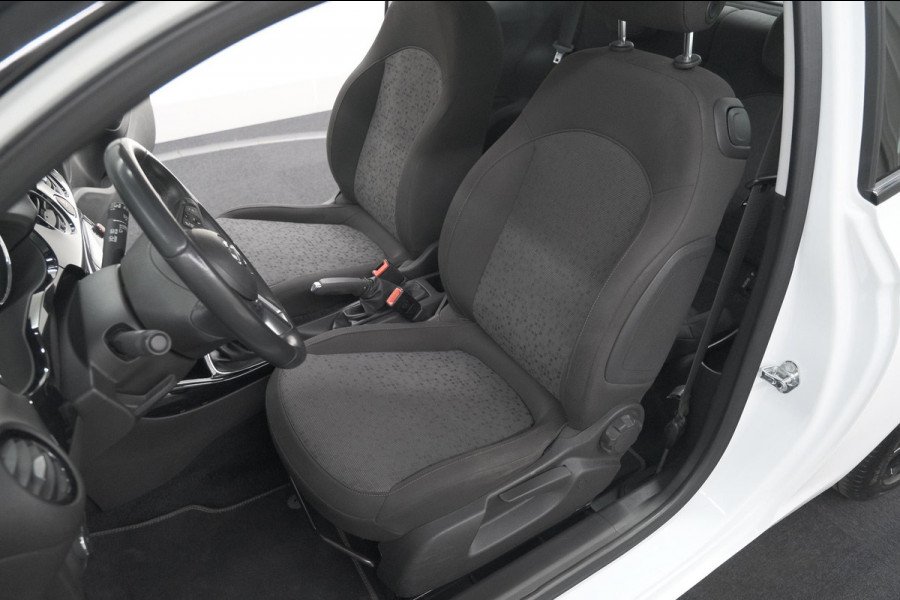 Opel ADAM 1.0 Turbo Jam Favourite | Allseason Banden | Bluetooth Radio | Cruise Control | 16 Inch Lichtmetalen Velgen