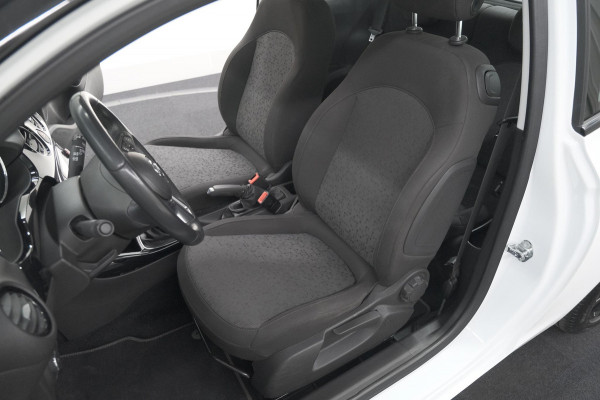 Opel ADAM 1.0 Turbo Jam Favourite | Allseason Banden | Bluetooth Radio | Cruise Control | 16 Inch Lichtmetalen Velgen