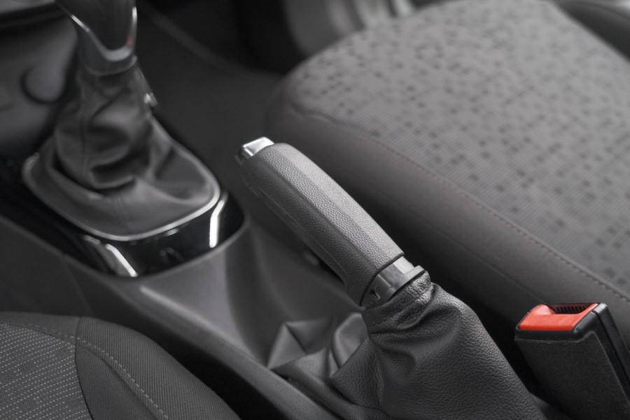 Opel ADAM 1.0 Turbo Jam Favourite | Allseason Banden | Bluetooth Radio | Cruise Control | 16 Inch Lichtmetalen Velgen