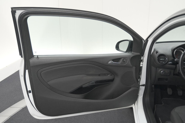 Opel ADAM 1.0 Turbo Jam Favourite | Allseason Banden | Bluetooth Radio | Cruise Control | 16 Inch Lichtmetalen Velgen