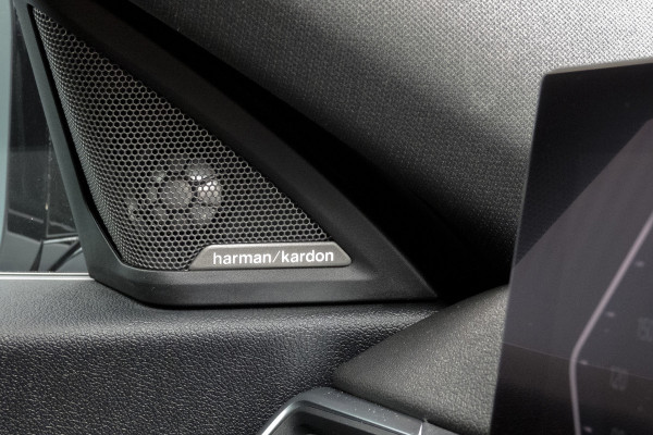 BMW 2 Serie Coupé 218i | HUD | H&K |M-Pakket