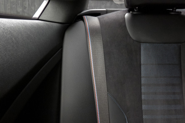 BMW 2 Serie Coupé 218i | HUD | H&K |M-Pakket