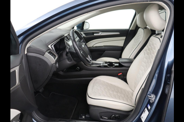 Ford Mondeo 2.0 IVCT HEV Vignale | Navigatie | Stoelverwarming | Cruise Control | Carplay | Climate control | Leer | Automaat